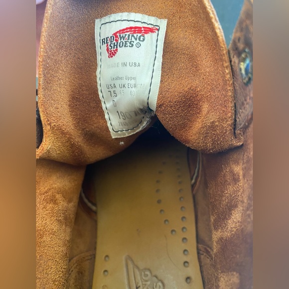 Red Wing CLASSIC MOC Boots in Copper Rough & Tough Leather 1907 - Picture 8 of 9